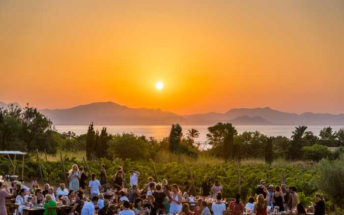 Best sunset event location