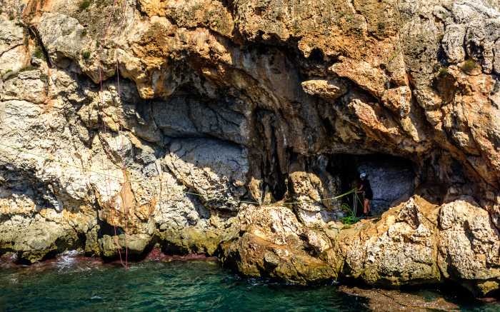 Coasteering Höhle