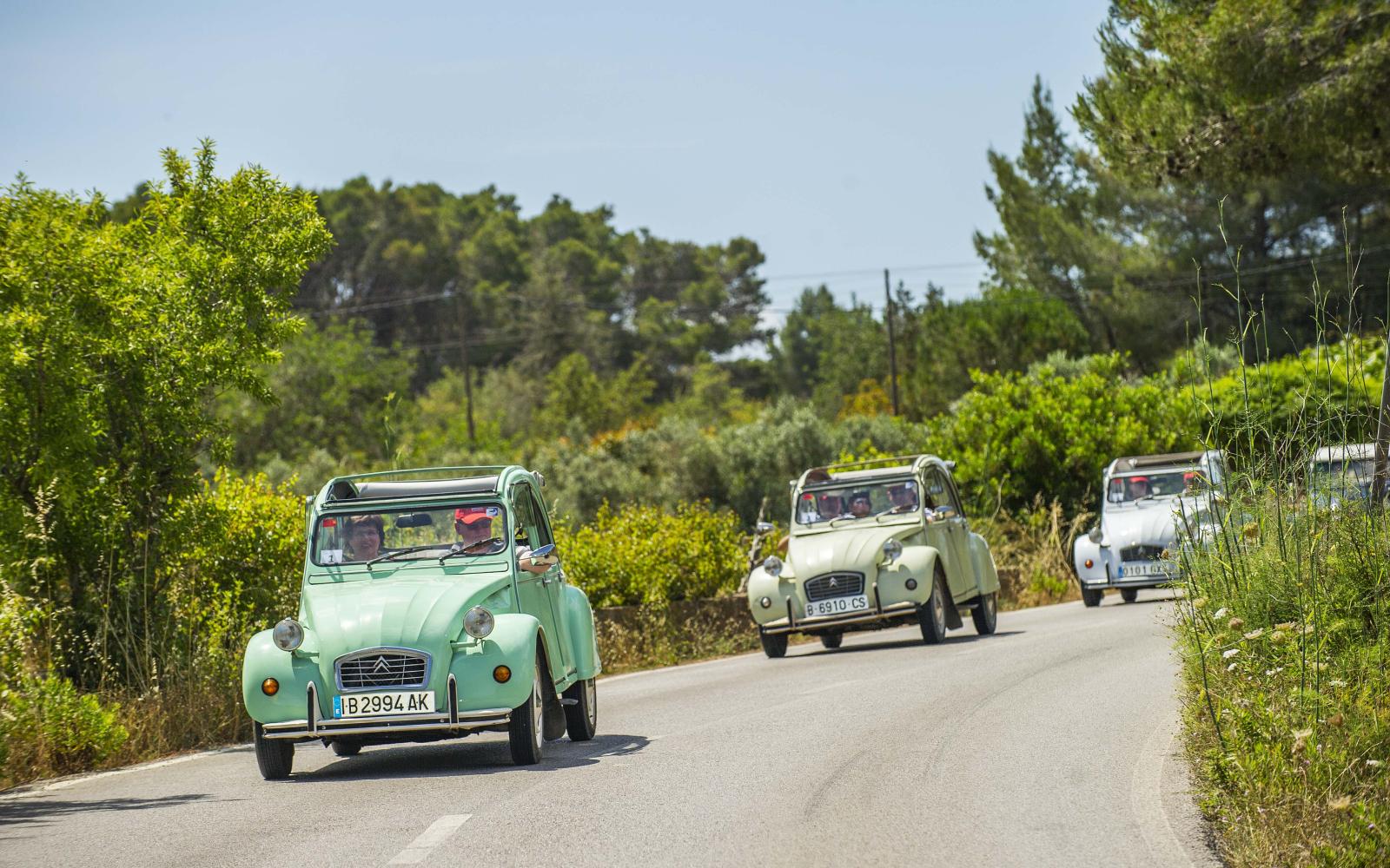 Hippie car tour incentive Ibiza