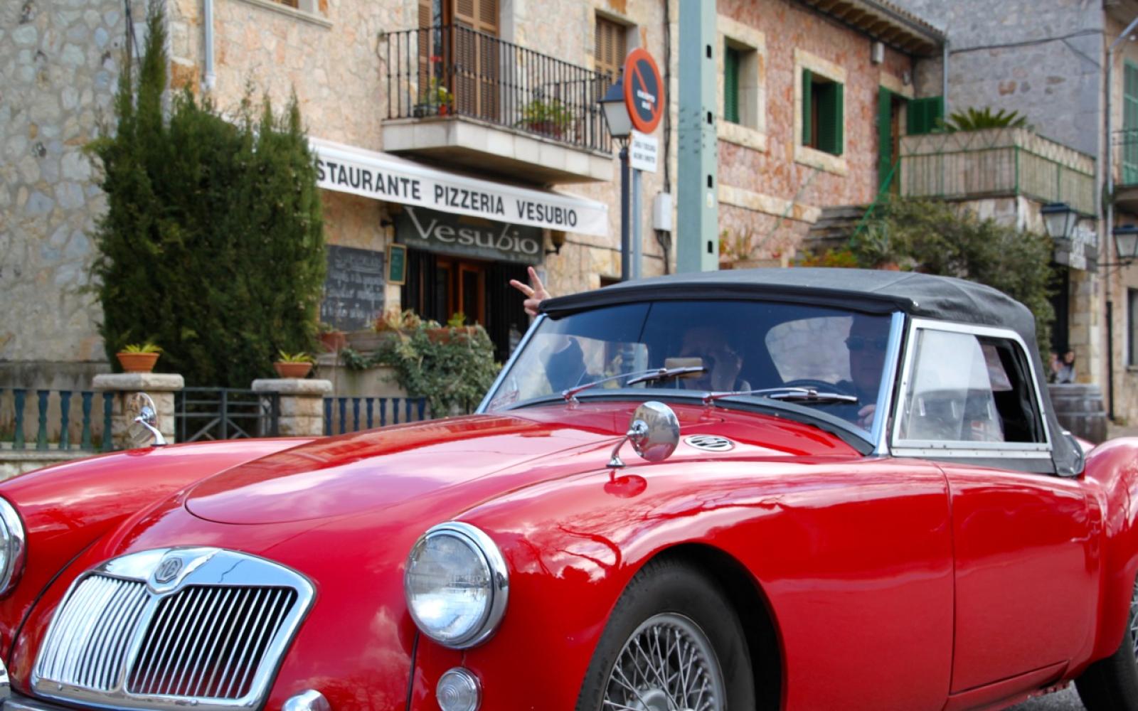 Classic Car Tour Experience